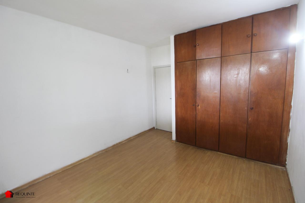 SQS 410 BL. J – Ótimo estado, 02 Quartos + deposito no subsolo, 60 m²- Asa Sul