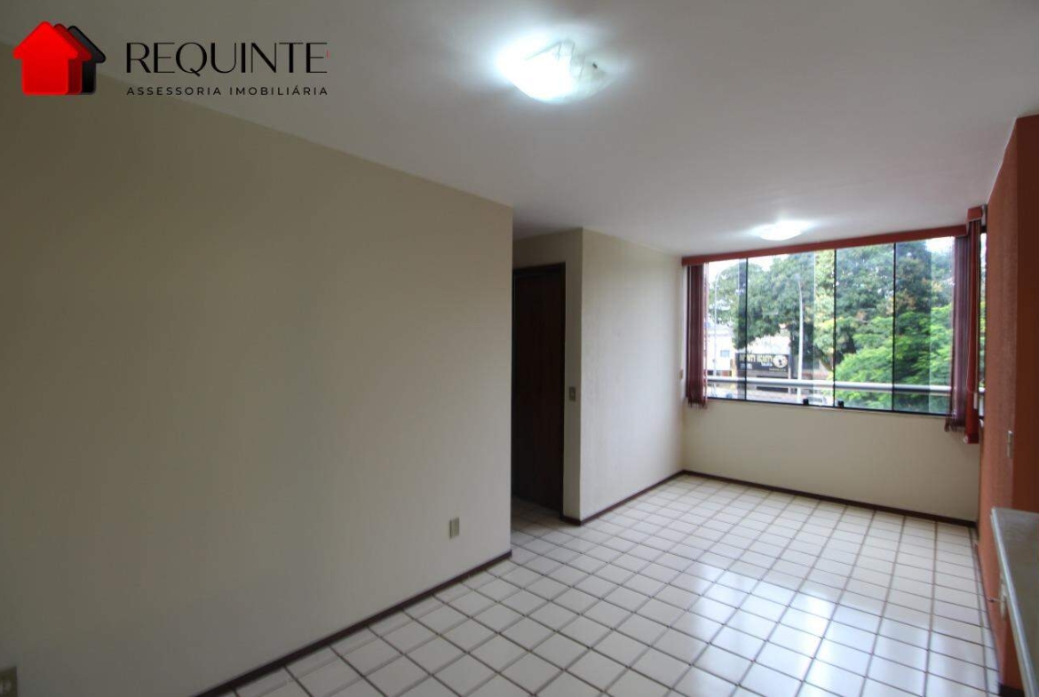 SHCGN 703, Bloco J – Ed. Residence Service, 02 Quartos, 55 m² – Asa Norte.