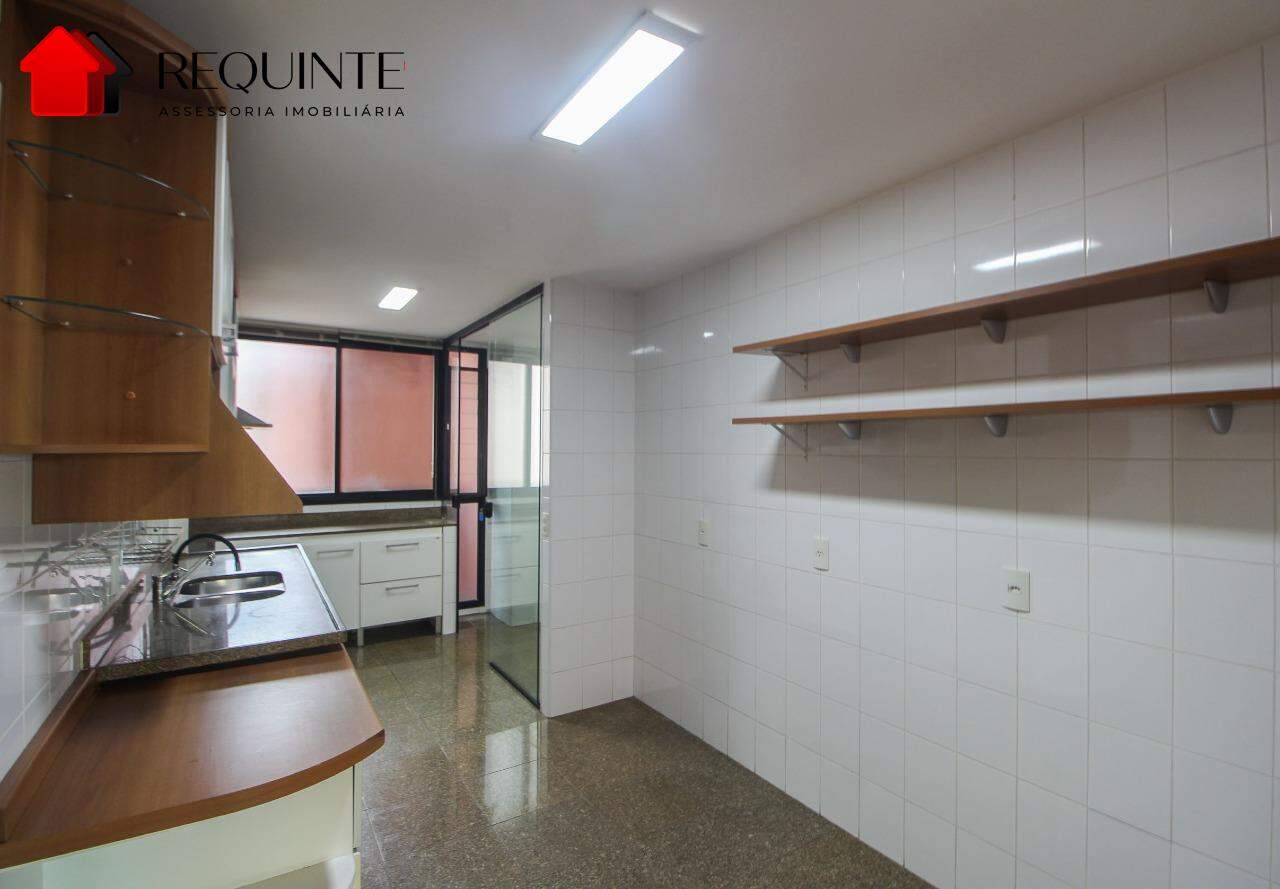 SQN 213 – Ed. Via Mirante do Parque, 4 quartos, 2 Vagas e 180m² – Asa Norte