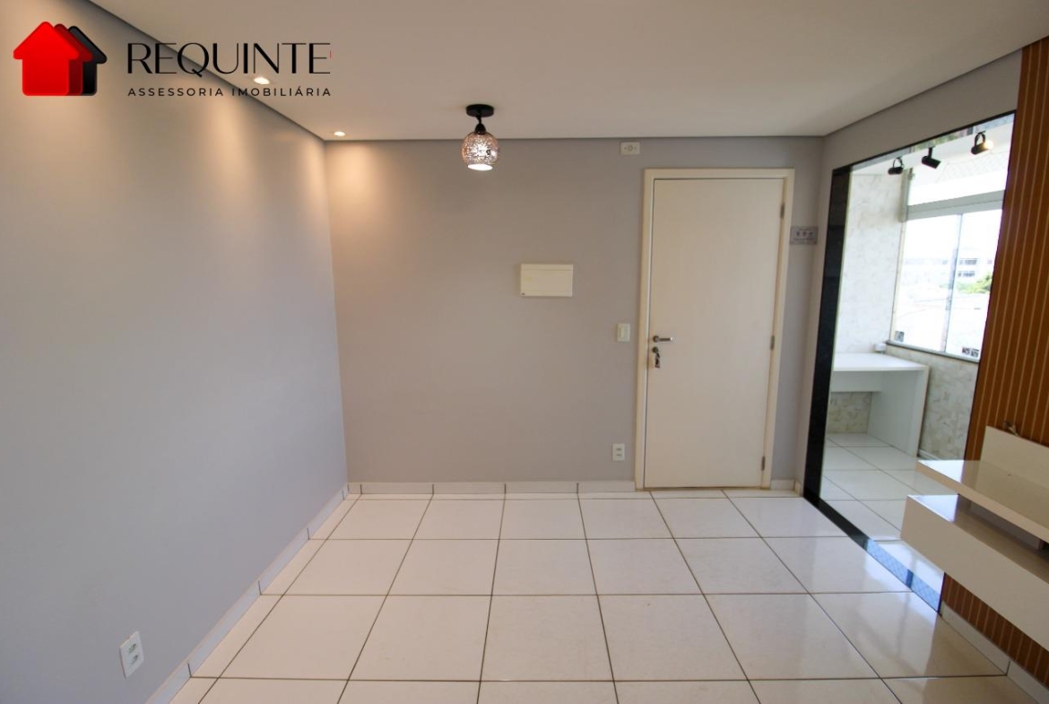 QC 11, Jardim Mangueiral, Apartamento reformado, 02 quartos, 01 vaga e lazer 47m²