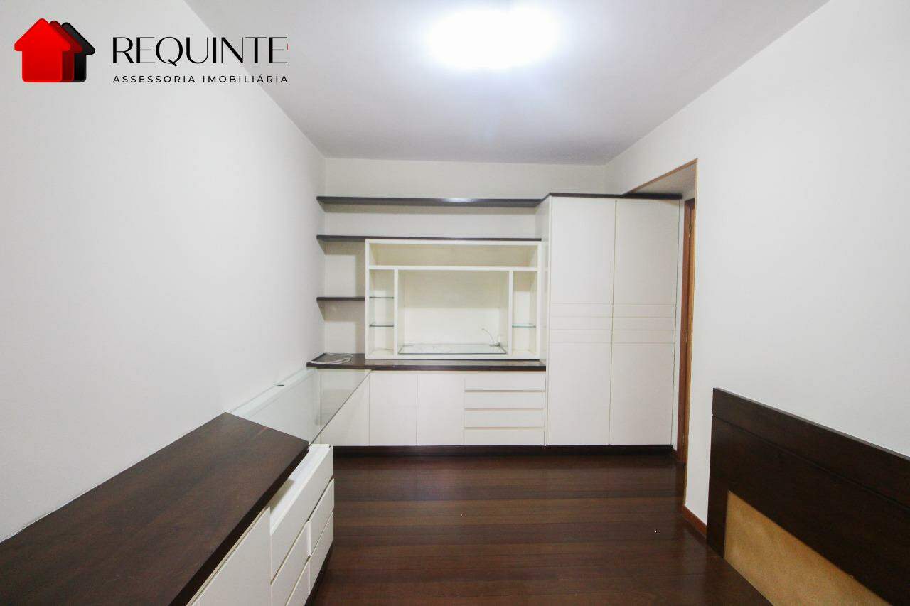 SQS 116 Bloco E – Ed. Cabrália, 04 quartos, 02 suíte, 02 vagas, 186m², Asa Sul