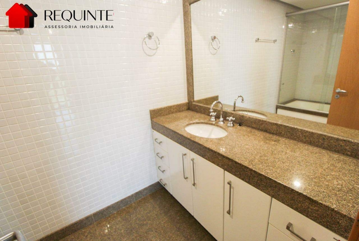 SQN 213 – Ed. Via Mirante do Parque, 4 quartos, 2 Vagas e 180m² – Asa Norte
