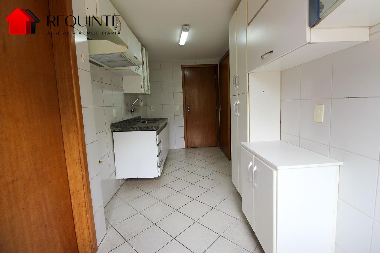2yktr-img-2772-1779827306 SQSW 301 – Ed. Porto Rico, 03 Quartos, 01 suíte e 01 garagem, 82m²– Sudoeste.