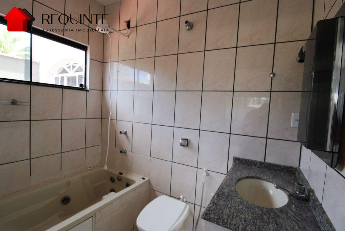 SHDB QL 32- Cond. Villages Alvorada, Casa Sobrado, 3 quartos, 1 suítes, Lago Sul