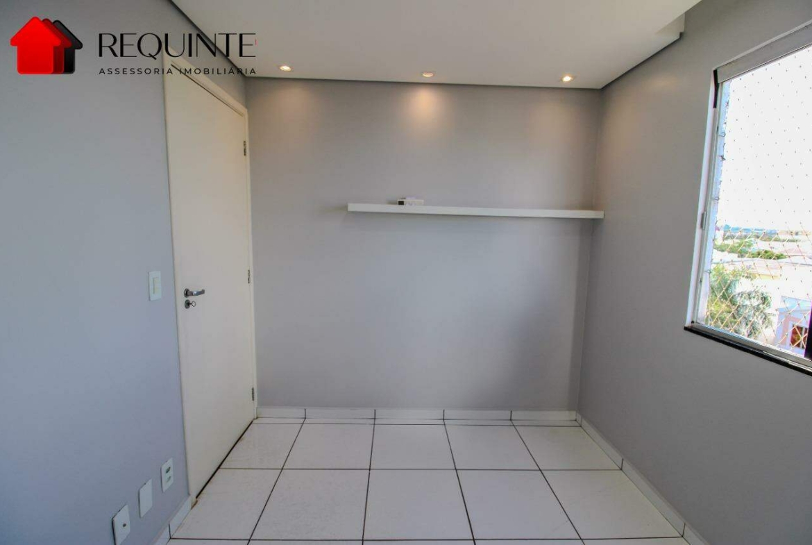 QC 11, Jardim Mangueiral, Apartamento reformado, 02 quartos, 01 vaga e lazer 47m²