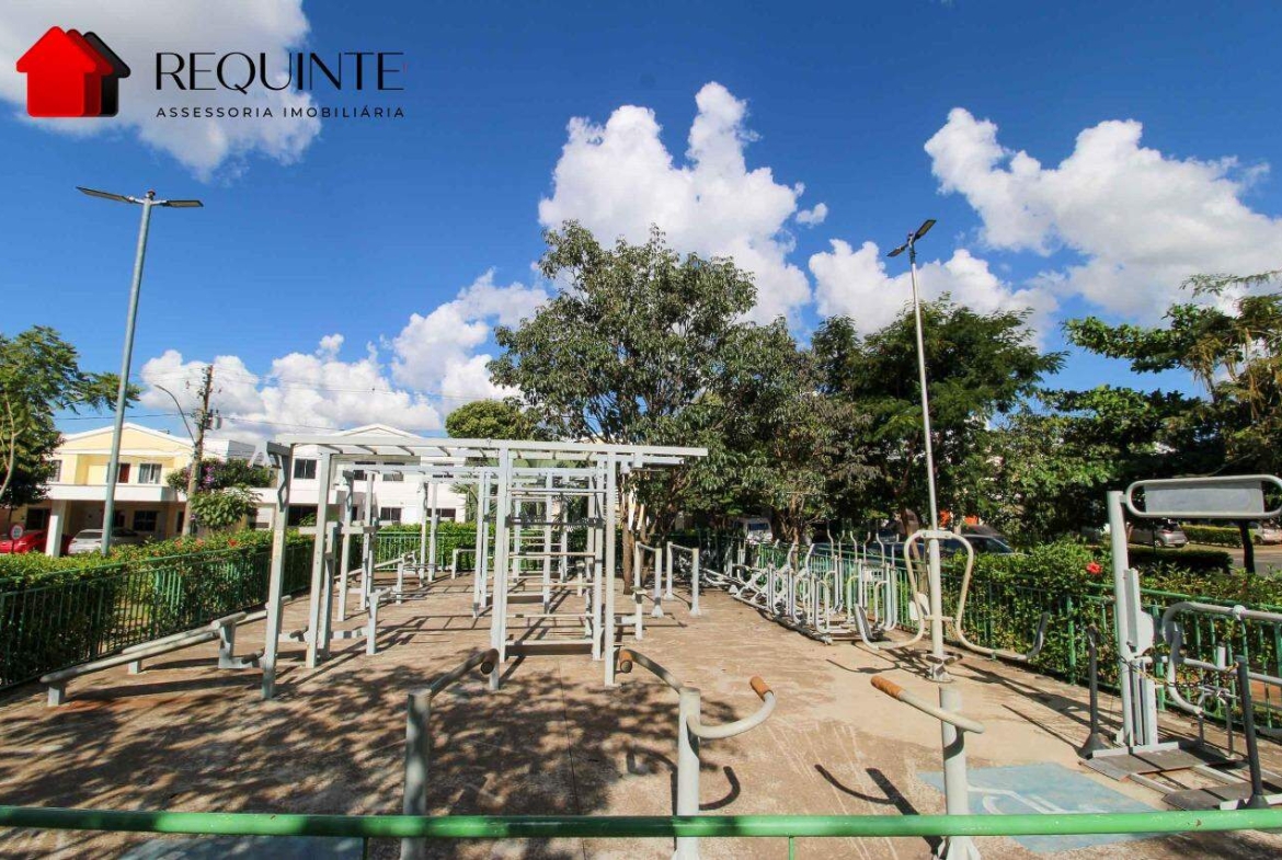 QC 11, Jardim Mangueiral, Apartamento reformado, 02 quartos, 01 vaga e lazer 47m²