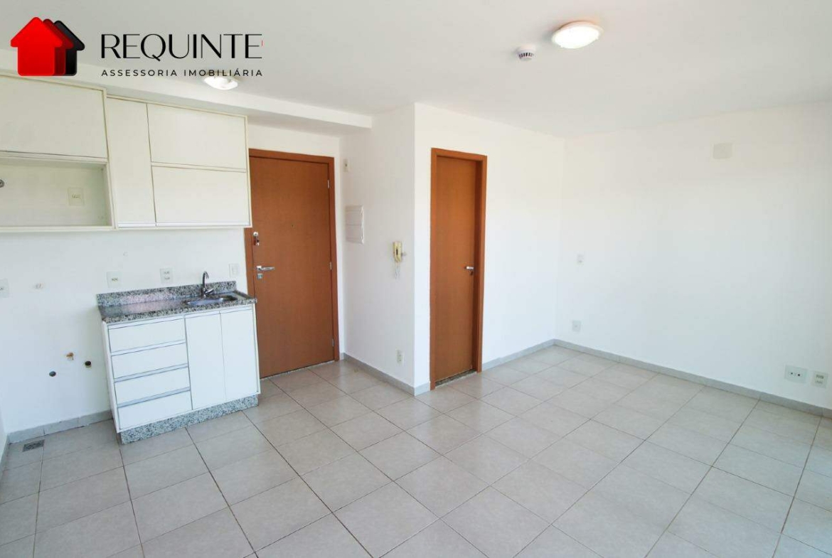 SGAN 915, BL. C – Ed. Parque Norte Brasilia, 01 Quarto, c/ garagem.