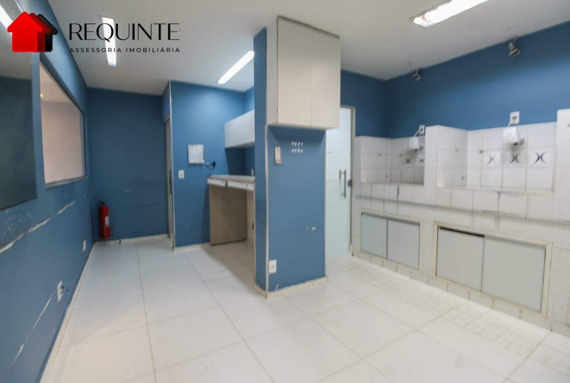 CLSW 105 BL. C, Ed. Diana hall, 02 Lojas térrea, 60 m², Sudoeste