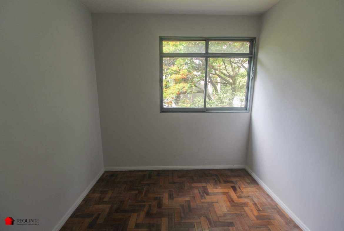 SQS 412, Bloco I – 03 Quartos mais DCE, Vazado, Nascente, vista livre 77m²