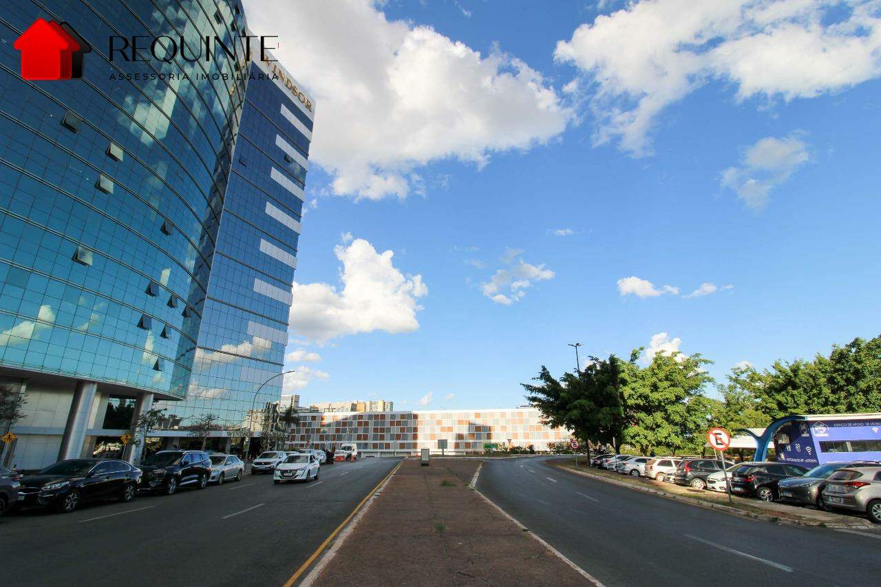 7pie5h-img-5118-1778338275 SHN Quadra 01 – Ed. Le Quartier, Sala comercial com Vista panorâmica, 50,73m²