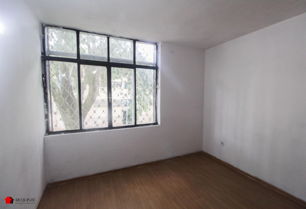 SQS 410 BL. J – Ótimo estado, 02 Quartos + deposito no subsolo, 60 m²- Asa Sul