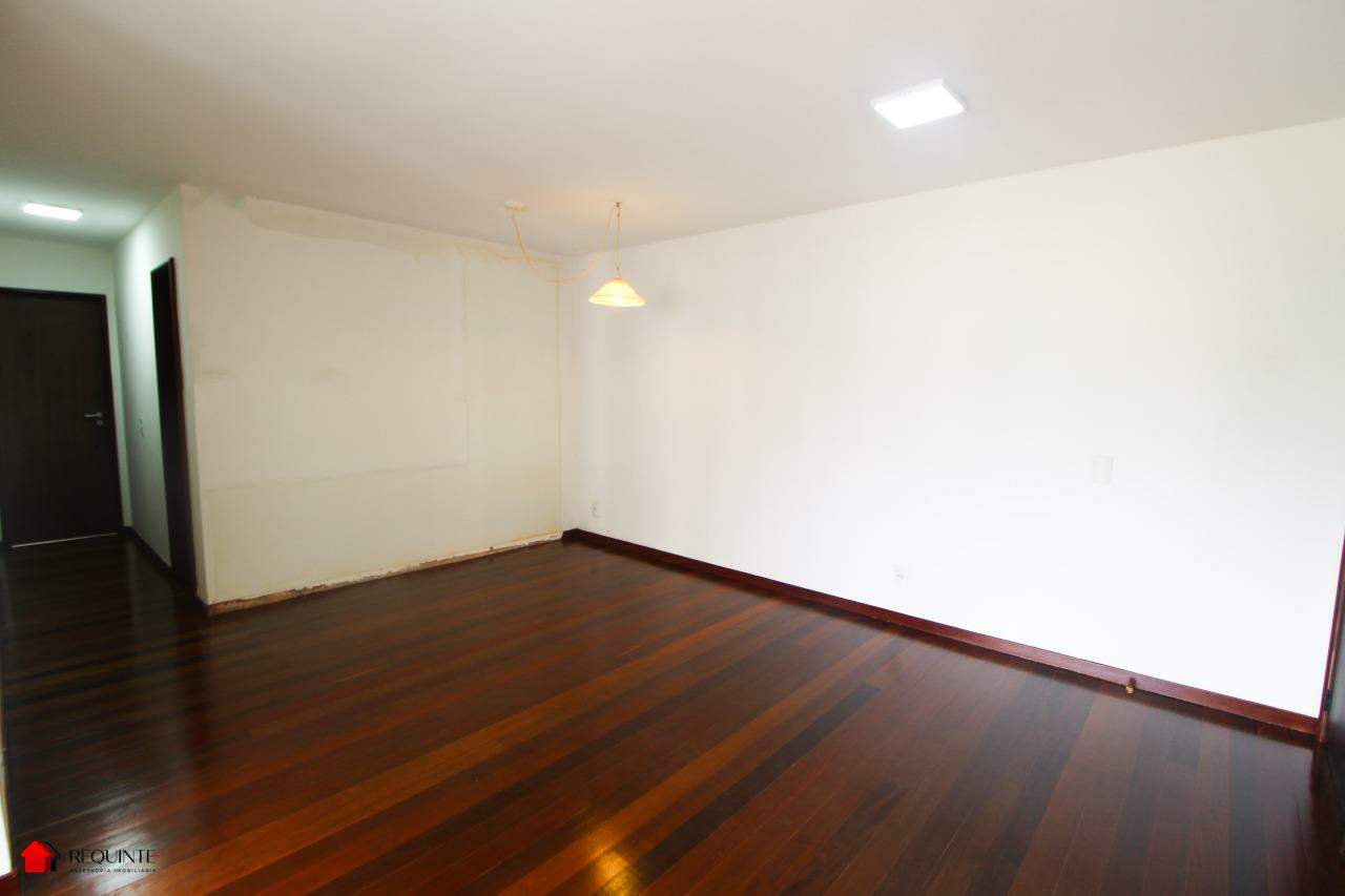 8otwj-03-1773670991 SQSW 102 BL. G – Ed. Porto Alegre, 3 Quartos, sendo 1 Suíte, 100m²