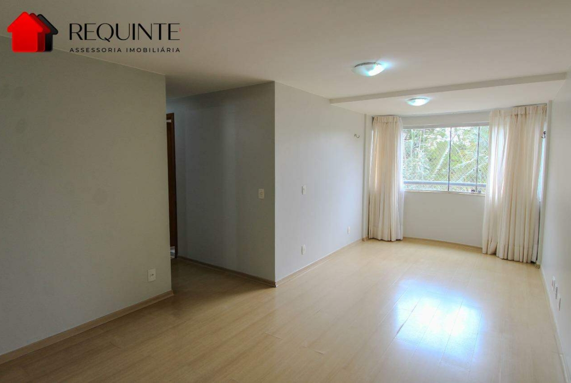SQSW 301 – Ed. Porto Rico, 03 Quartos, 01 suíte e 01 garagem, 82m²– Sudoeste.