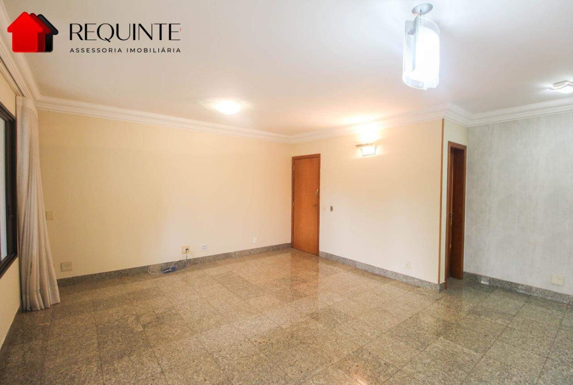 SQS 116 Bloco E – Ed. Cabrália, 04 quartos, 02 suíte, 02 vagas, 186m², Asa Sul