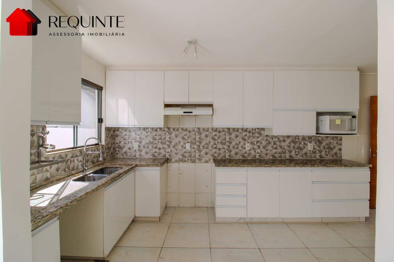 abb1q-img-5032-1778515227 Condominio Ville de Montagner, Casa com 04 Quartos suítes e 04 vagas – Jardim Botânico