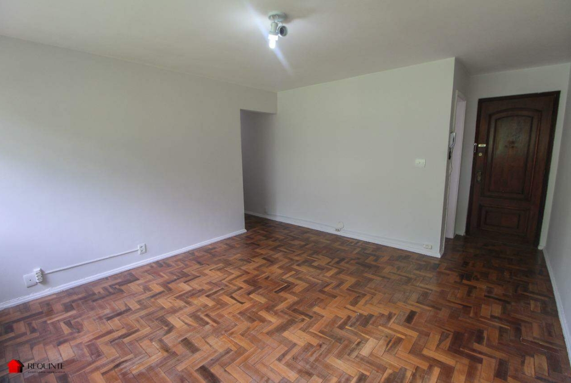 SQS 412, Bloco I – 03 Quartos mais DCE, Vazado, Nascente, vista livre 77m²