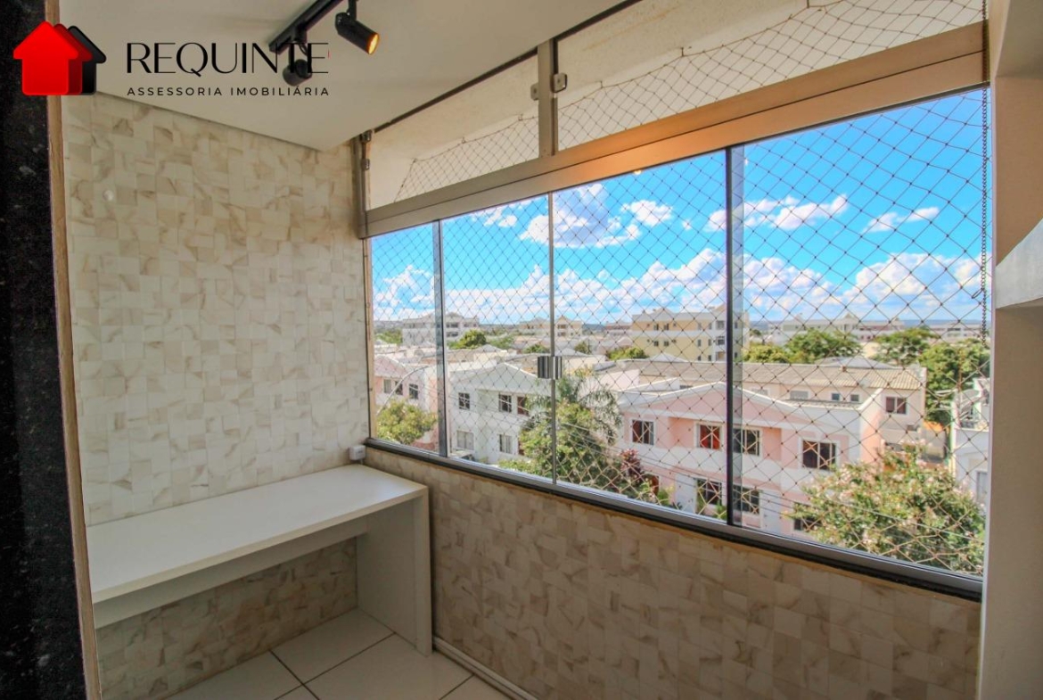 QC 11, Jardim Mangueiral, Apartamento reformado, 02 quartos, 01 vaga e lazer 47m²