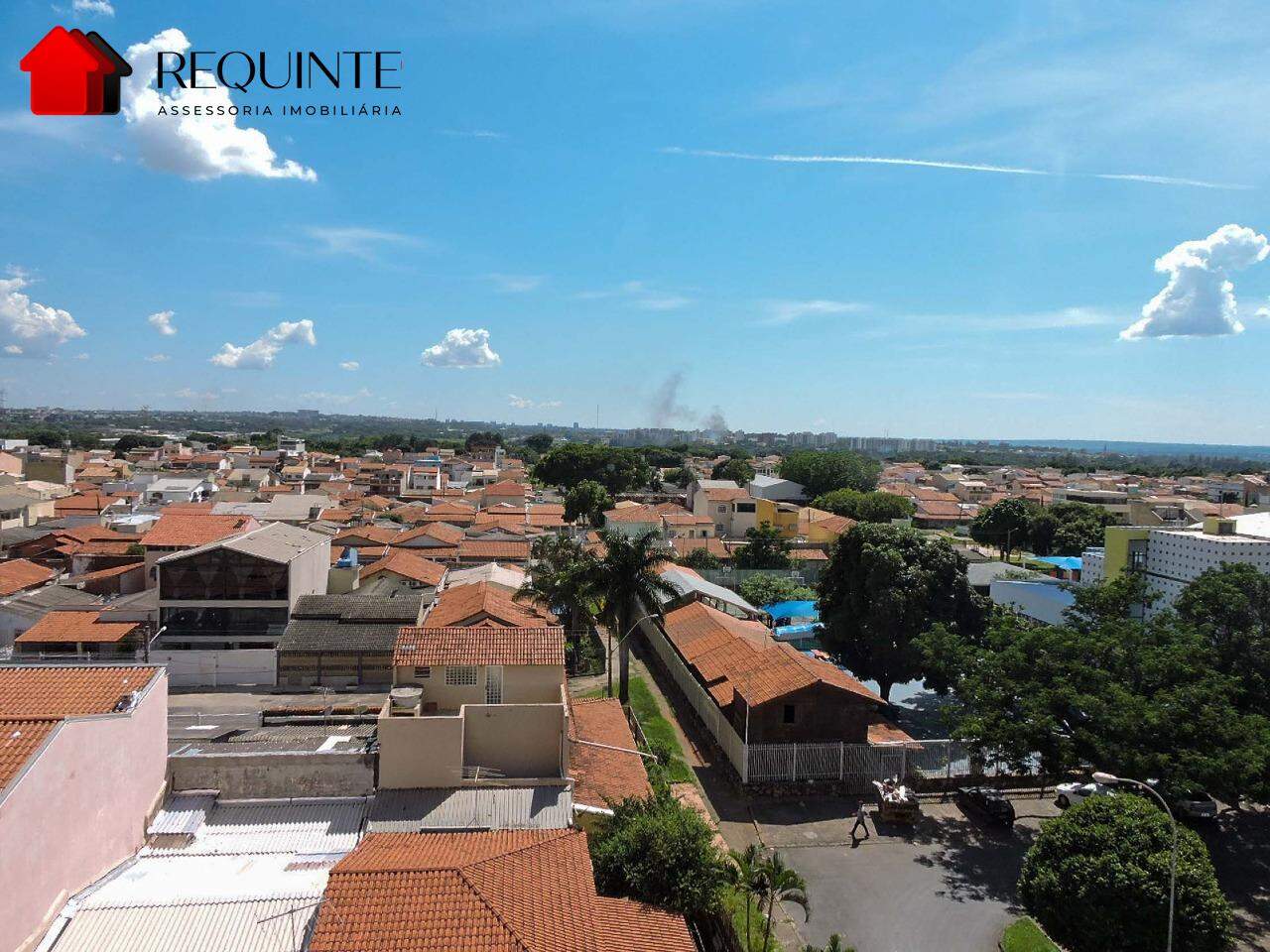 ctivb-dscn014-1778782481 QI 23 – Ed. Guará Nobre, Apartamento 02 quartos, varanda e localização ao lado da estação do metrô