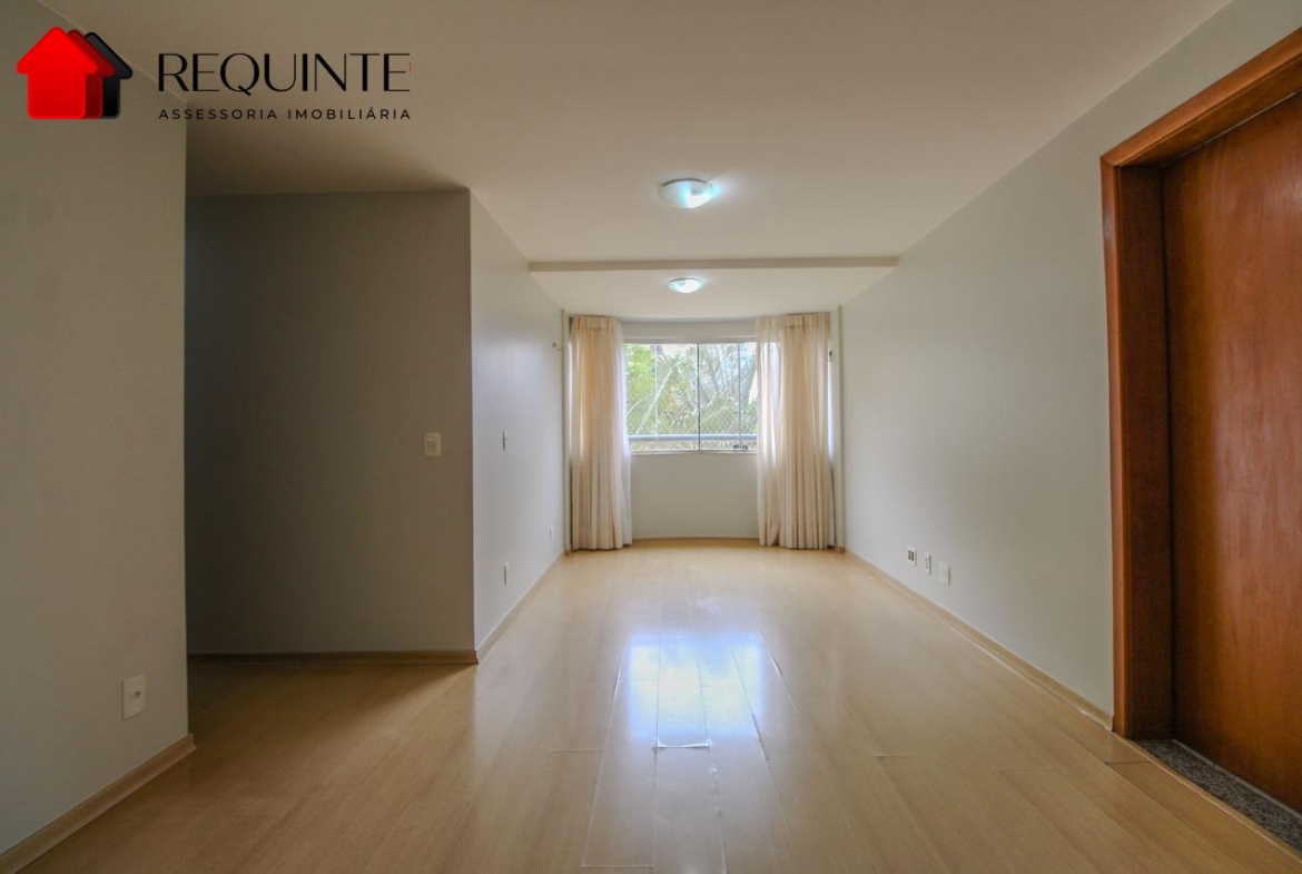 SQSW 301 – Ed. Porto Rico, 03 Quartos, 01 suíte e 01 garagem, 82m²– Sudoeste.