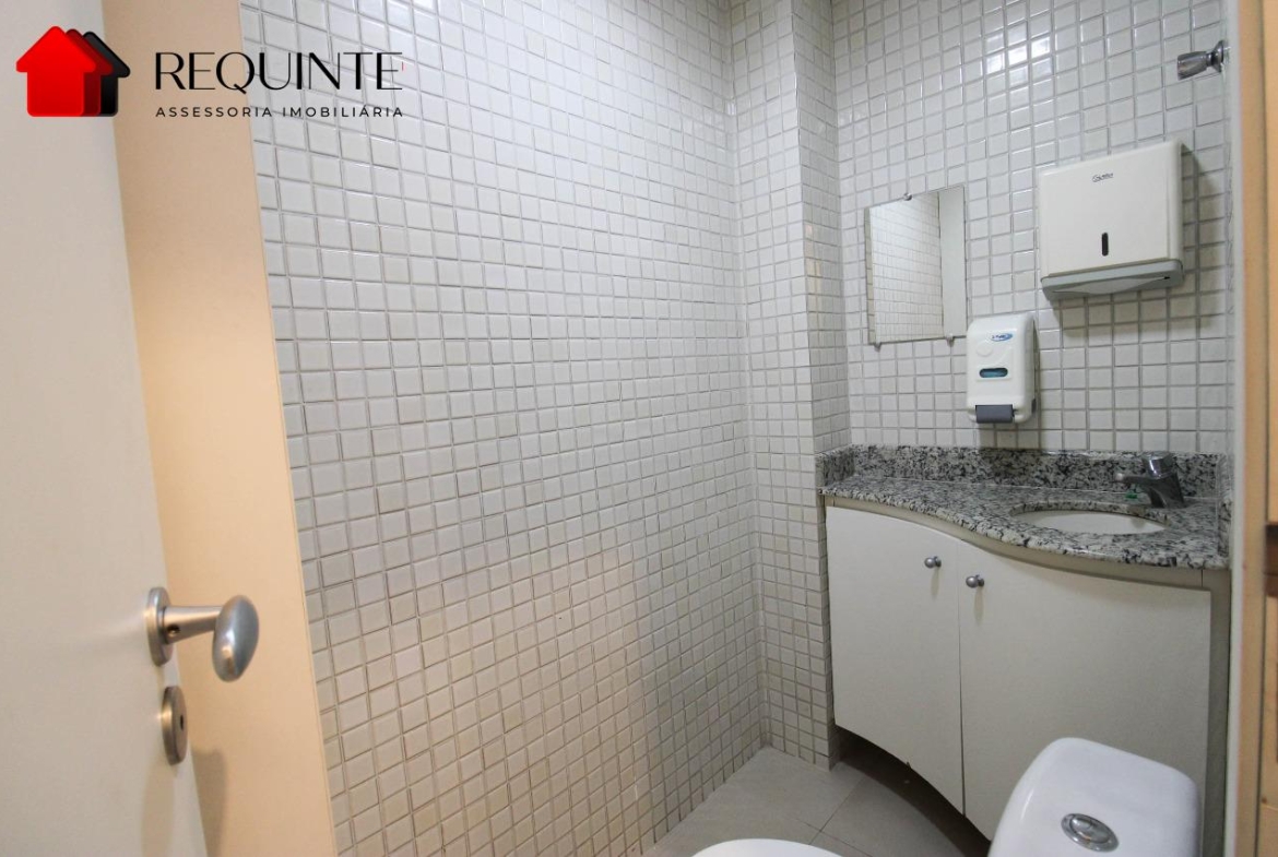 SGAS 910 Bloco E – Ed. Mix Park Sul, Sala comercial / consultório, reformada, 54m² – Asa Sul