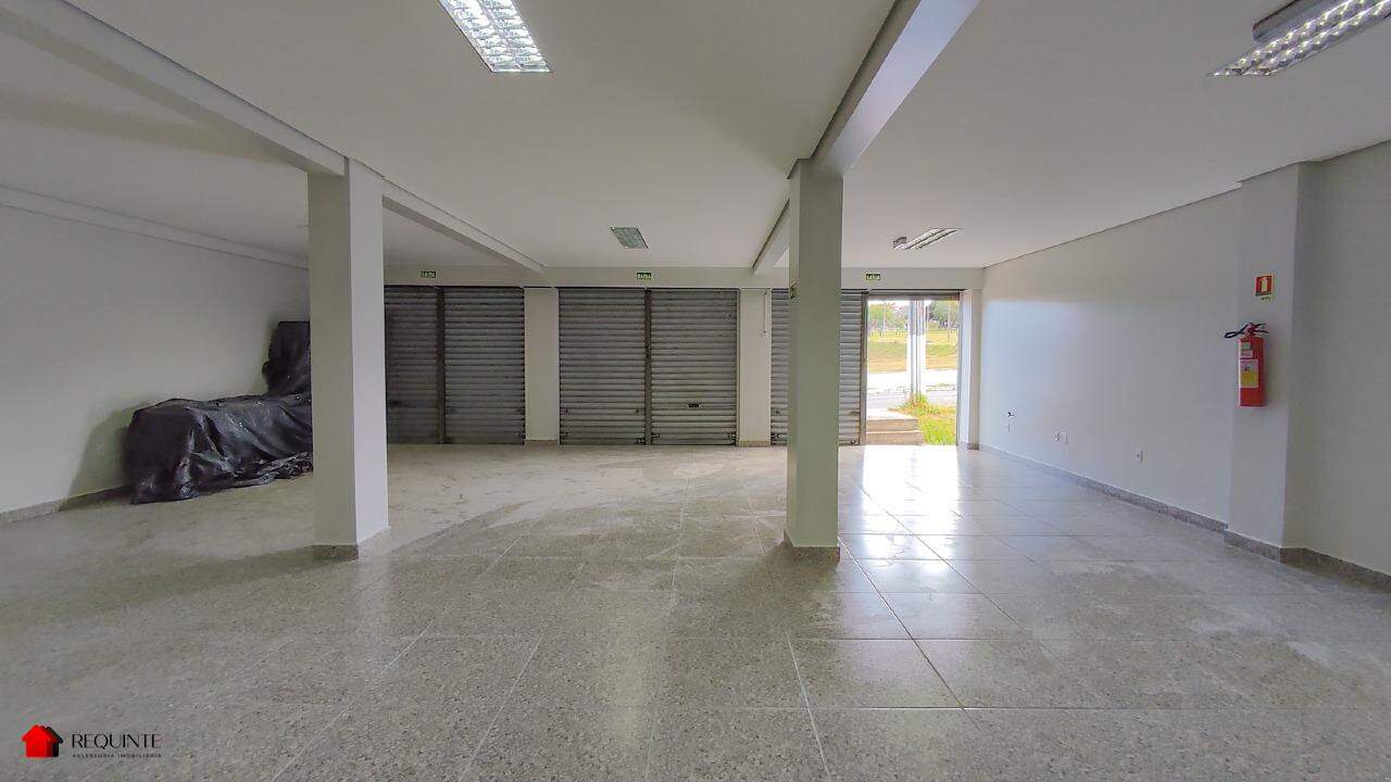 evfl7f-img-20240615-093623-1771528225 SHRF / CLS 08- Loja Térrea, frente a avenida principal 236m² Escriturada Riacho fundo I