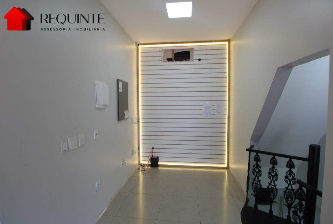 SCLS 308, BL. B – Loja Térrea com subsolo, 68m² – Asa Norte