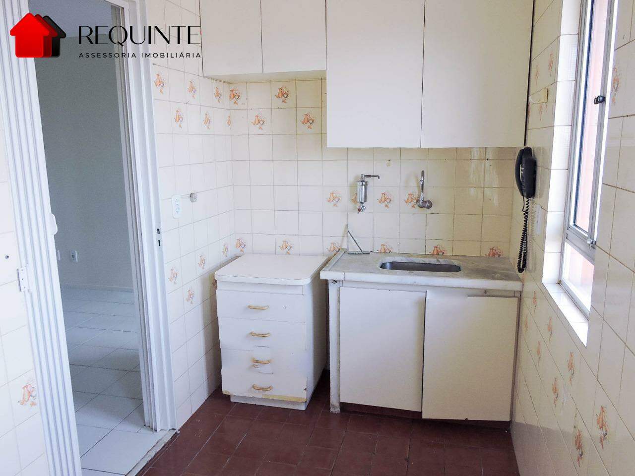 gsqqq-dscn011-1778782481 QI 23 – Ed. Guará Nobre, Apartamento 02 quartos, varanda e localização ao lado da estação do metrô