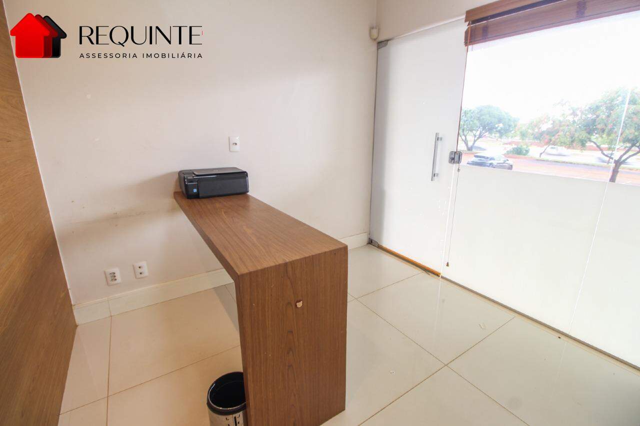 hfaag-12-1777581808 CLSW 105 BL. C, Ed. Diana hall, 02 Lojas térrea, 60 m², Sudoeste