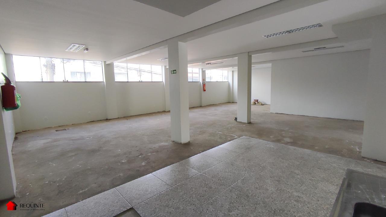 i0prf-img-20240615-093741-1771528225-1 SHRF / CLS 08- Loja Térrea, frente a avenida principal 236m² Escriturada Riacho fundo I