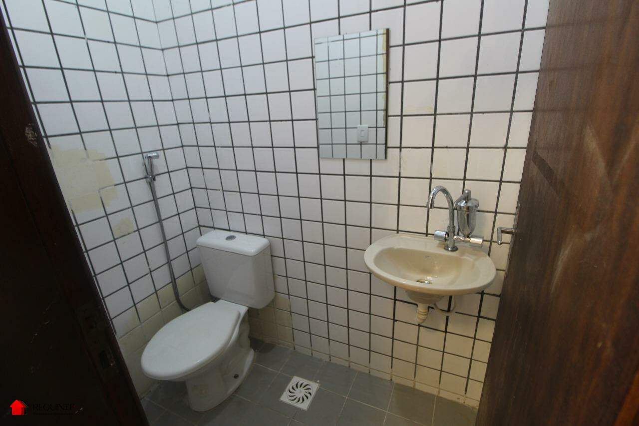indfhk-img-1711-1771506119-1 CLSW 102 Bloco B Ed. Phoenix, Loja no térreo reformada, 30m² – Sudoeste