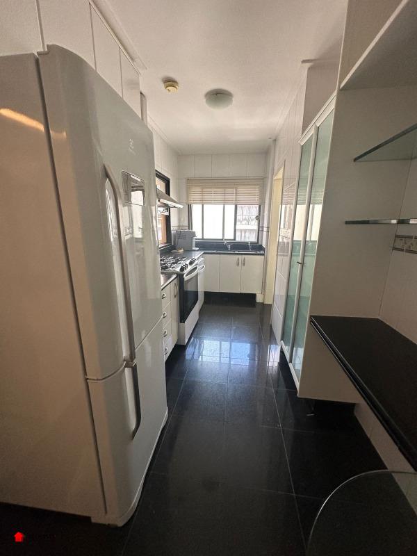 SQN 209 – Ed. Paço Imperial 4 quartos 4 suítes e 2 Vagas 201,60 m², Nascente e livre, Asa Norte