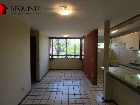 SHCGN 703, Bloco J – Ed. Residence Service, 02 Quartos, 55 m² – Asa Norte.
