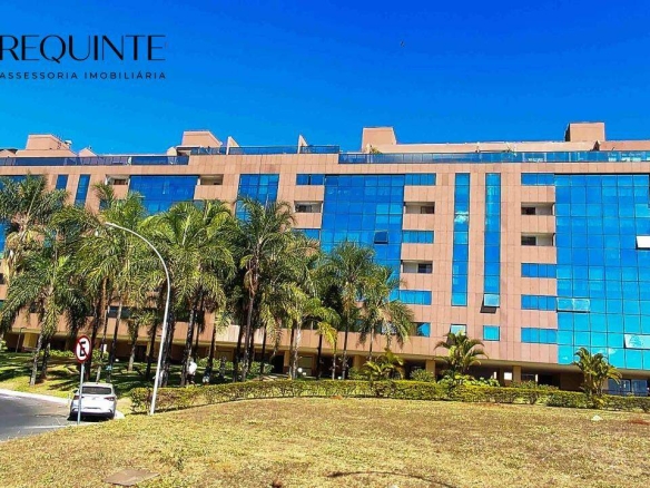 SQN 213 – Ed. Via Mirante do Parque, 4 quartos, 2 Vagas e 180m² – Asa Norte