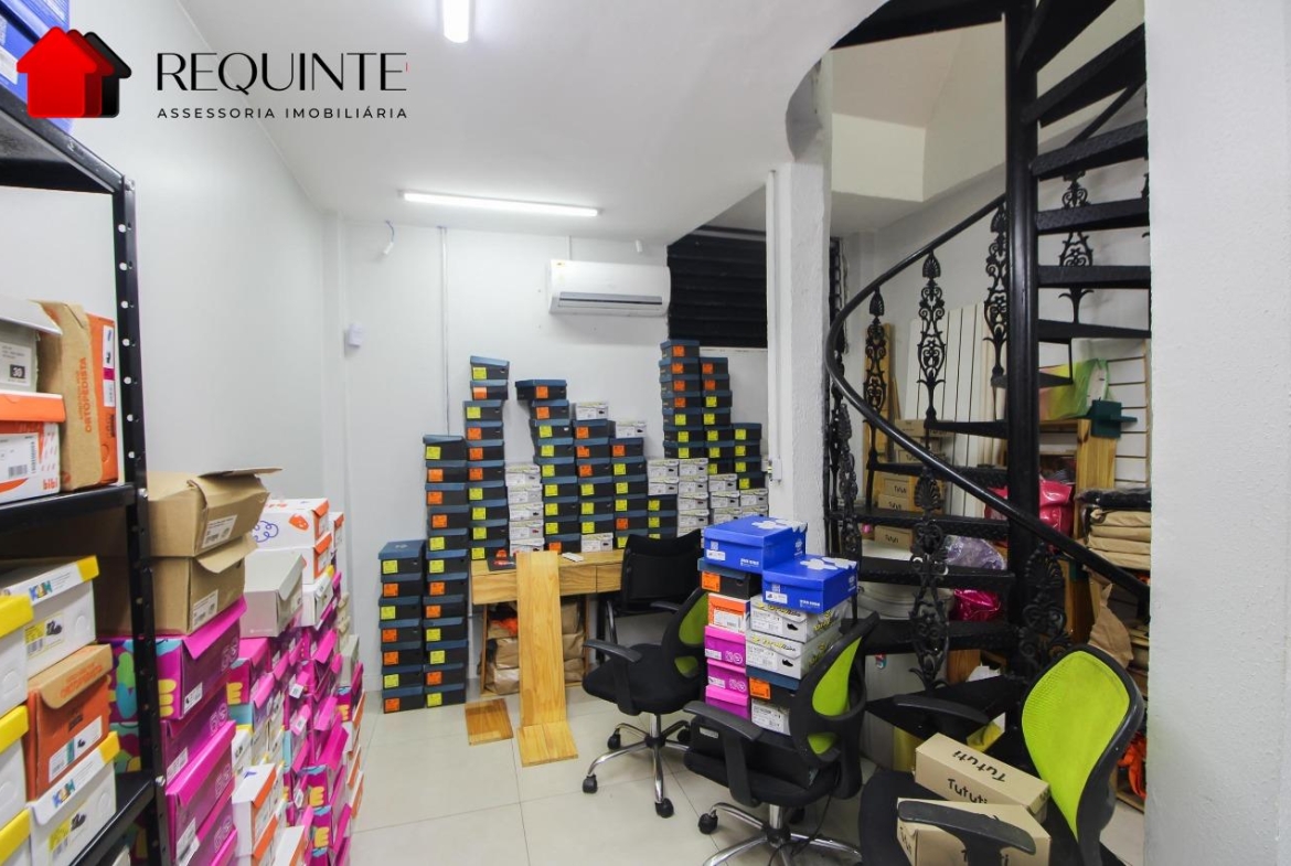 SCLS 308, BL. B – Loja Térrea com subsolo, 68m² – Asa Norte