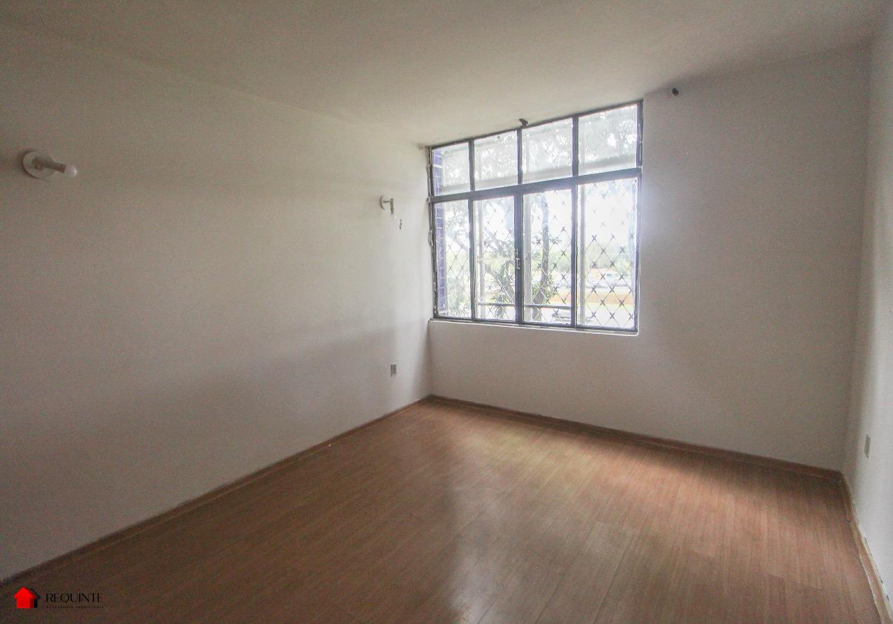 SQS 410 BL. J – Ótimo estado, 02 Quartos + deposito no subsolo, 60 m²- Asa Sul