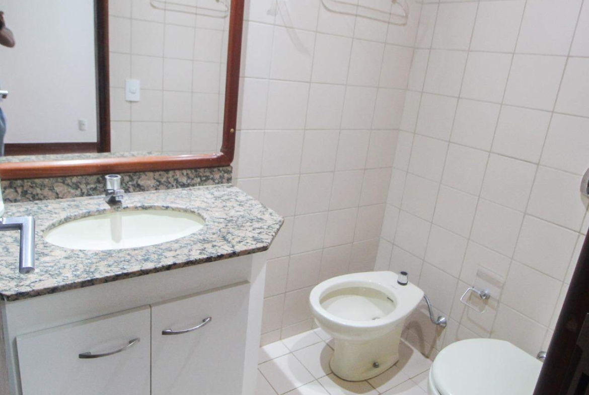 SQSW 102 BL. G – Ed. Porto Alegre, 3 Quartos, sendo 1 Suíte, 100m²