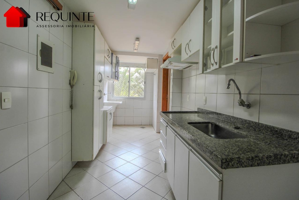 SQSW 301 – Ed. Porto Rico, 03 Quartos, 01 suíte e 01 garagem, 82m²– Sudoeste.