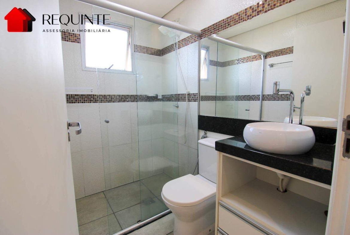 QC 11, Jardim Mangueiral, Apartamento reformado, 02 quartos, 01 vaga e lazer 47m²