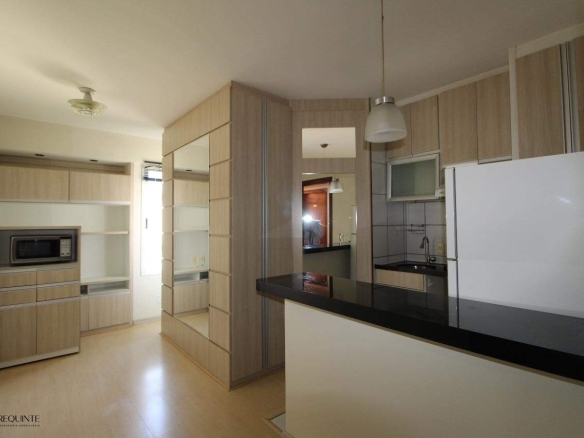 CCSW 04 BL. D – Ed. Top Master, 01 Quarto com Elevador e Garagem – Sudoeste.
