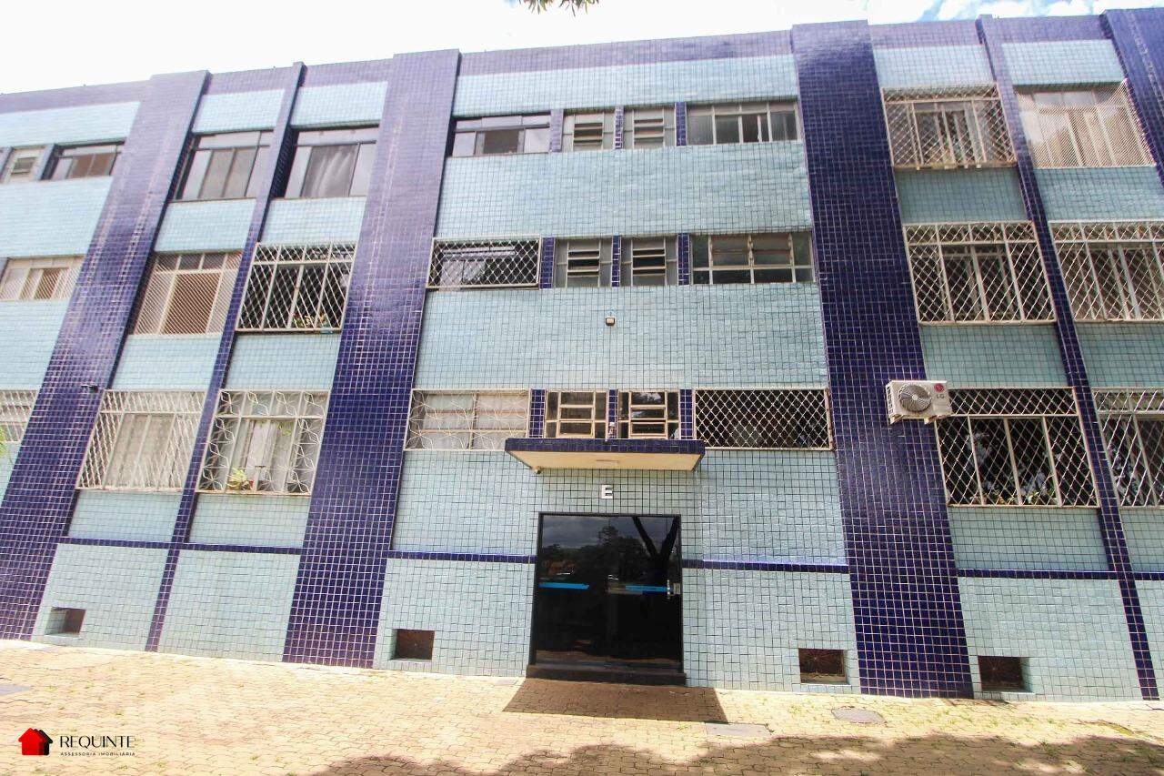 SQS 410 BL. J – Ótimo estado, 02 Quartos + deposito no subsolo, 60 m²- Asa Sul