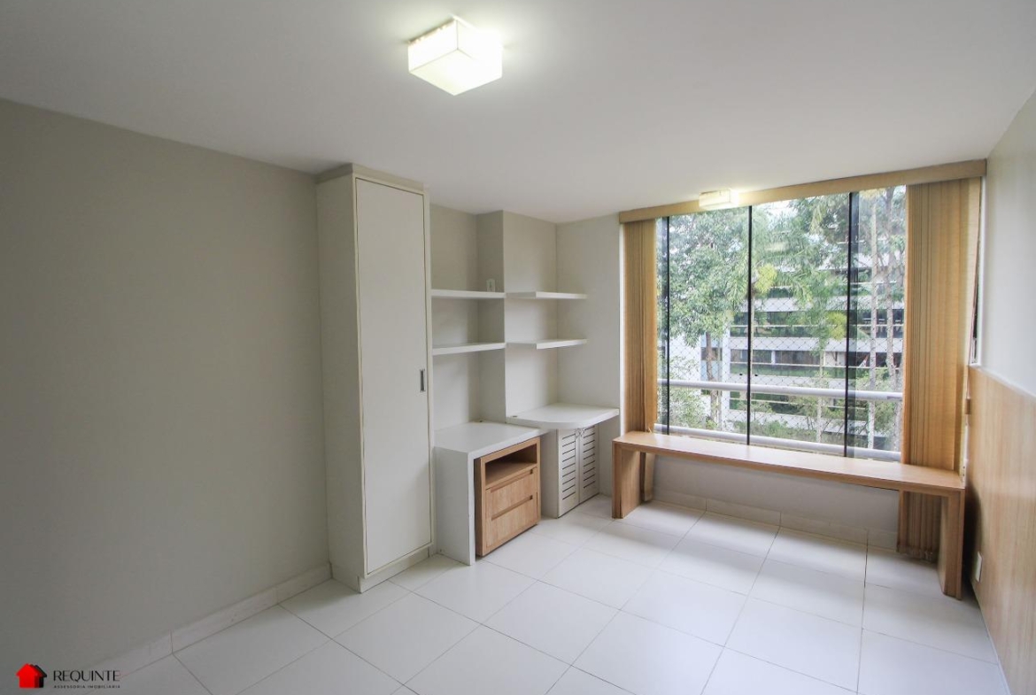 CLSW 104 – Ed. Portal Plaza, 01 Quarto, semi-mobiliado, 31m²- Sudoeste
