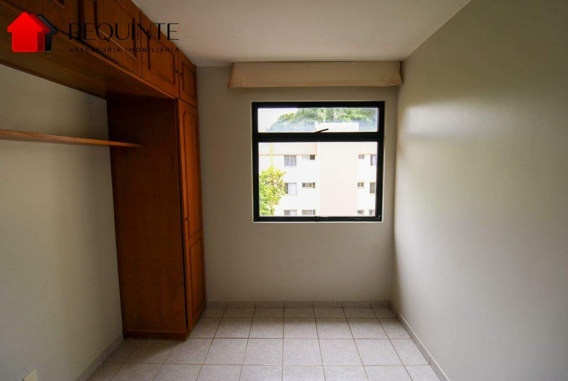 SQN 410 Bloco H – 02 Quartos, vazado, andar alto com vista livre, 44m²– Asa Norte