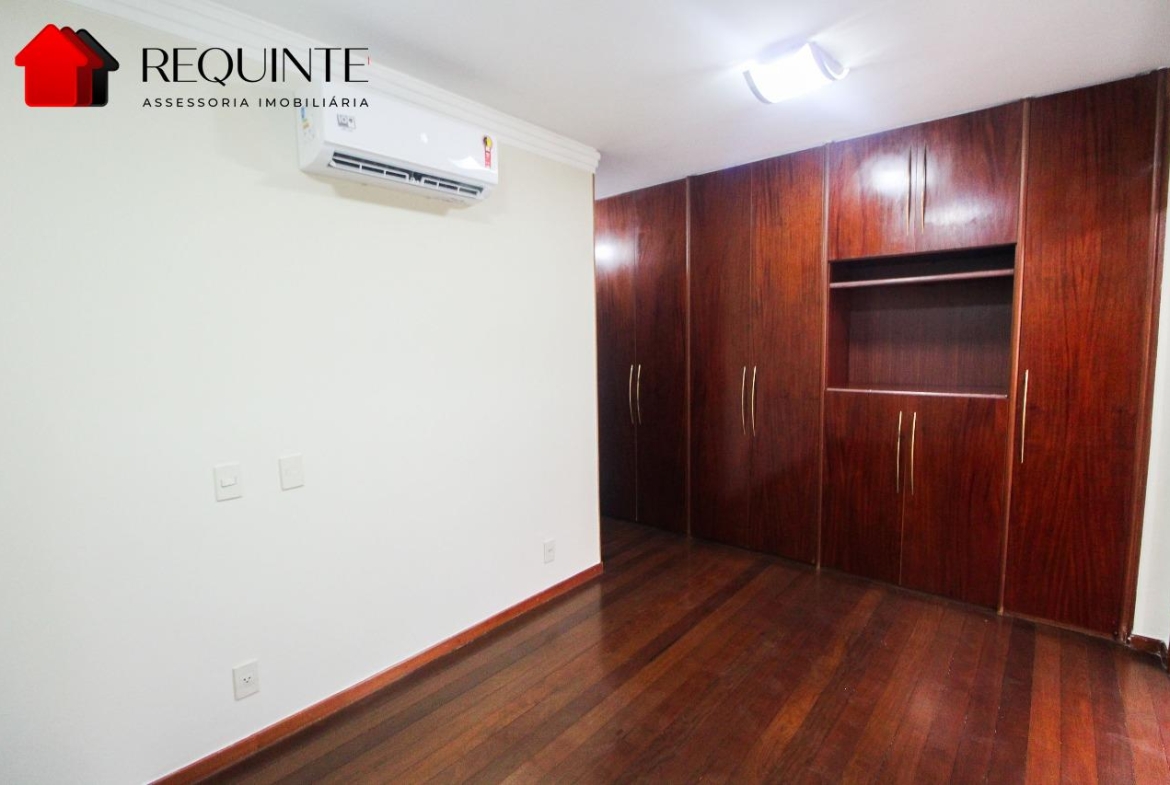 SQS 116 Bloco E – Ed. Cabrália, 04 quartos, 02 suíte, 02 vagas, 184m², Asa Sul