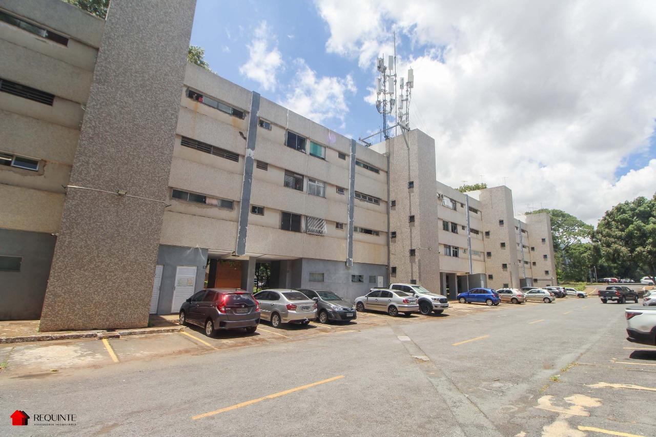 q9xm2-17-1771684576 SQS 412, Bloco I – 03 Quartos mais DCE, Vazado, Nascente, vista livre 77m²