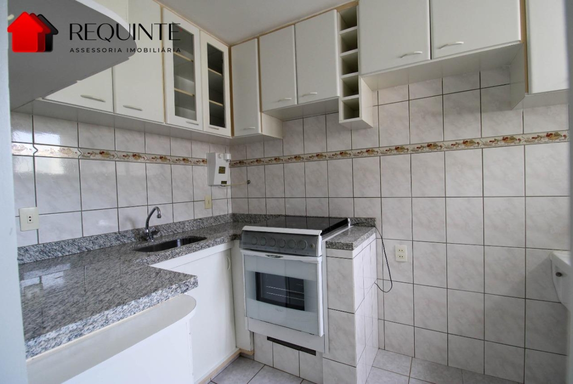 SQN 410 Bloco H – 02 Quartos, vazado, andar alto com vista livre, 44m²– Asa Norte