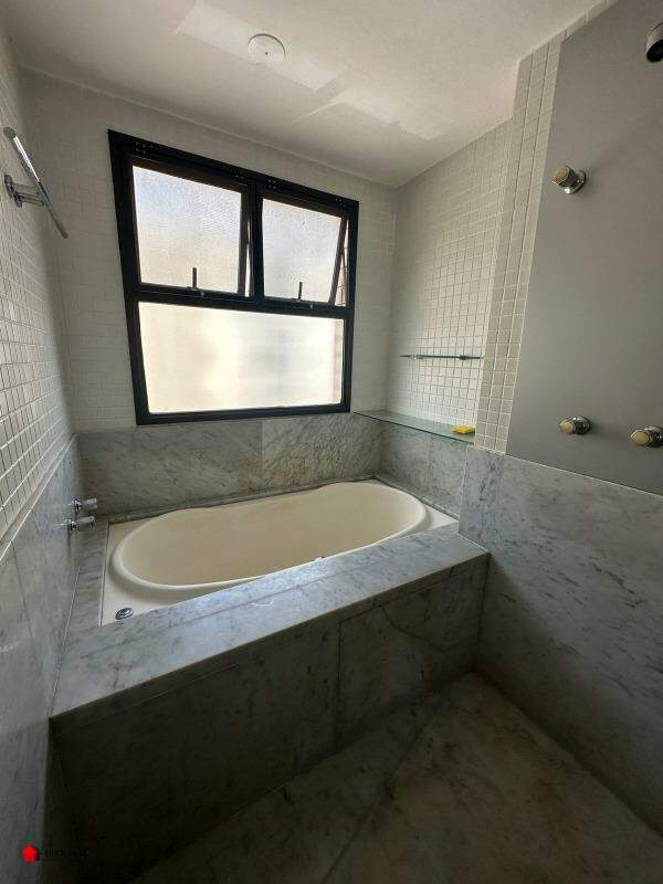 SQN 209 – Ed. Paço Imperial 4 quartos 4 suítes e 2 Vagas 201,60 m², Nascente e livre, Asa Norte