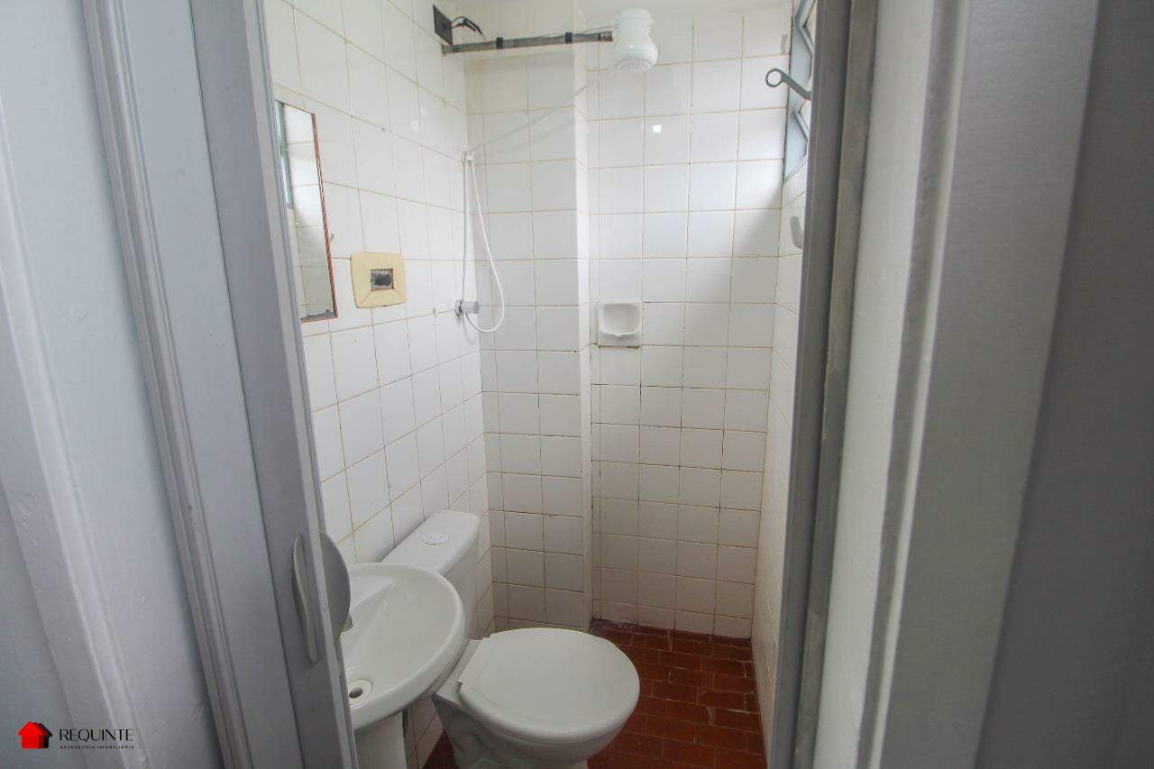 sf14q-16-1771684576 SQS 412, Bloco I – 03 Quartos mais DCE, Vazado, Nascente, vista livre 77m²