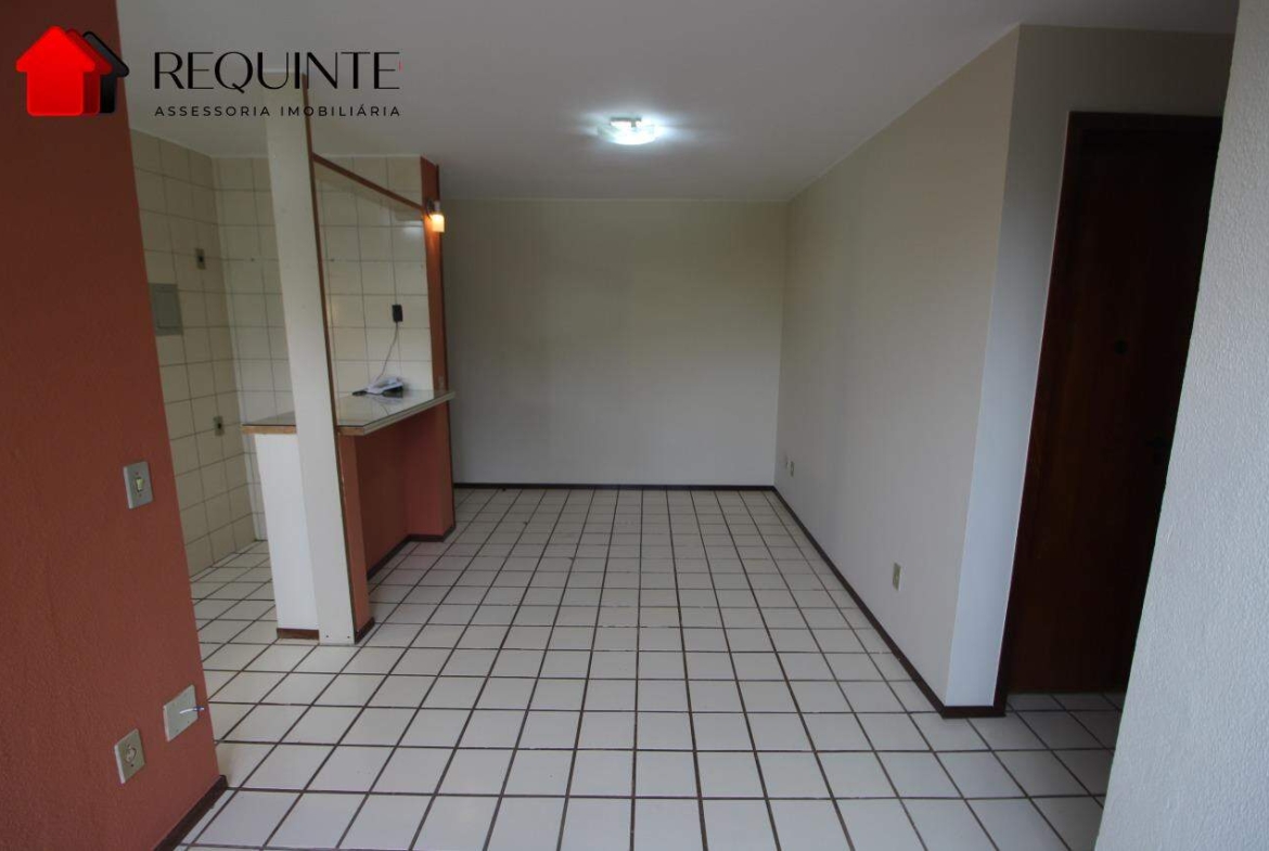 SHCGN 703, Bloco J – Ed. Residence Service, 02 Quartos, 55 m² – Asa Norte.