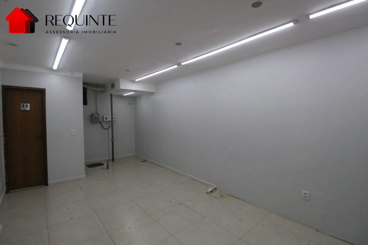 SCLS 308, BL. B – Loja Térrea com subsolo, 68m² – Asa Norte