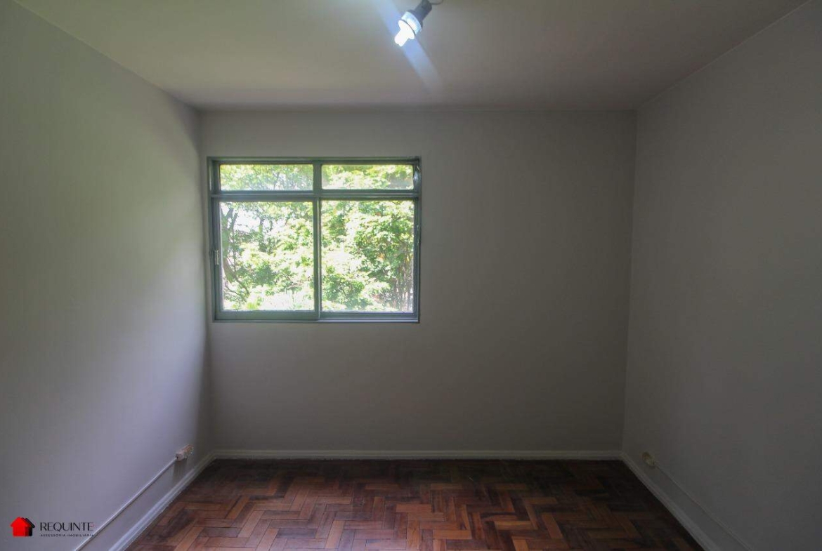 SQS 412, Bloco I – 03 Quartos mais DCE, Vazado, Nascente, vista livre 77m²